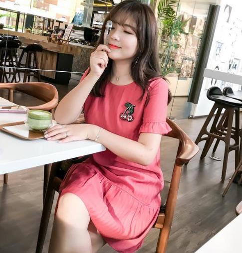 2017夏季新款大码连衣裙：微胖MM连衣裙推荐