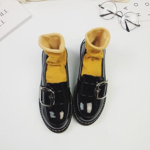 2018最新款布洛克小皮鞋搭配:打造时尚国际范 2018最新款布洛克小皮鞋搭配:打造时尚国际范