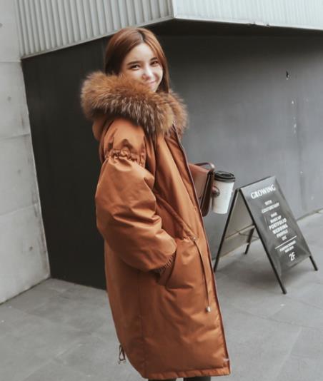 不知道厚外套怎么选：这6款外套保暖又时尚（图）