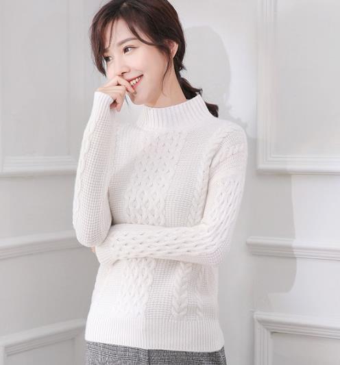 白色针织衫搭配牛仔裤：百搭简约又显瘦（图）