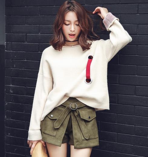 早春最新时尚潮流:百搭范的V领开衩毛衣推荐 早春最新时尚潮流:百搭范的V领开衩毛衣推荐