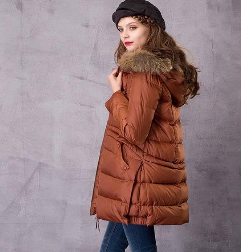 胖女生穿对羽绒服就能瘦10斤穿衣搭配技巧（图）