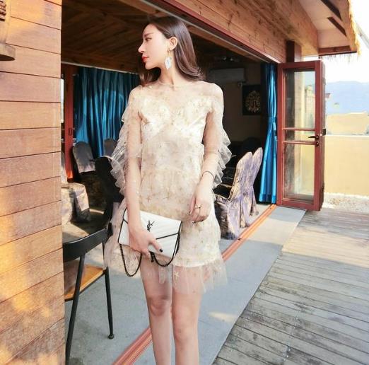 气质连衣裙：美出新高度（图）