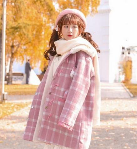 风格多变的搭配神器：6款超时尚大衣搭配示范