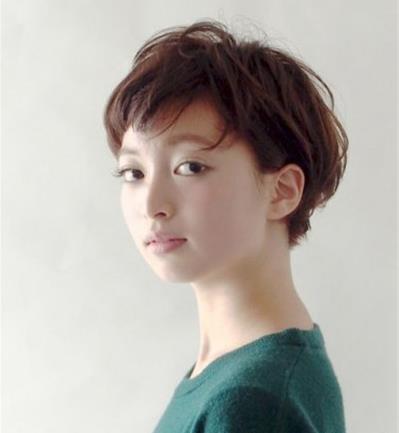 2018最流行短烫发:时尚减龄短烫发精选(图) 2018最流行短烫发:时尚减龄短烫发精选(图)