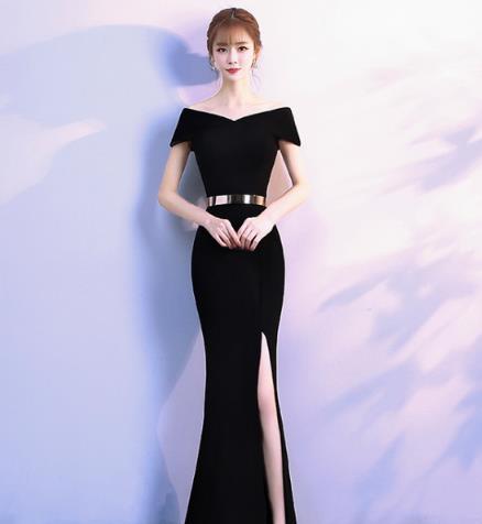 年会礼服该怎么挑：5款礼服搭配让你气质出众（图）