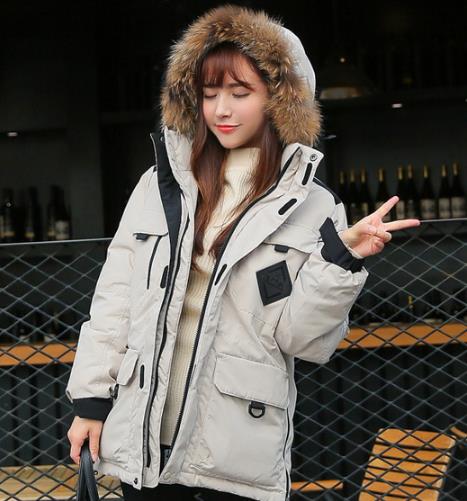 羽绒服怎么选：这些时髦潮款羽绒服推荐（图）