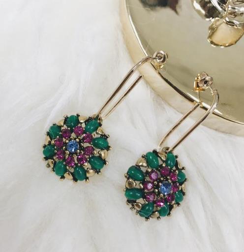 彰显时尚女神范的日韩个性气质百搭耳环搭配（图）