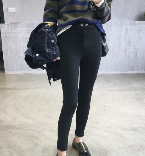 冬季穿上显瘦的打底裤分分钟打造成女神