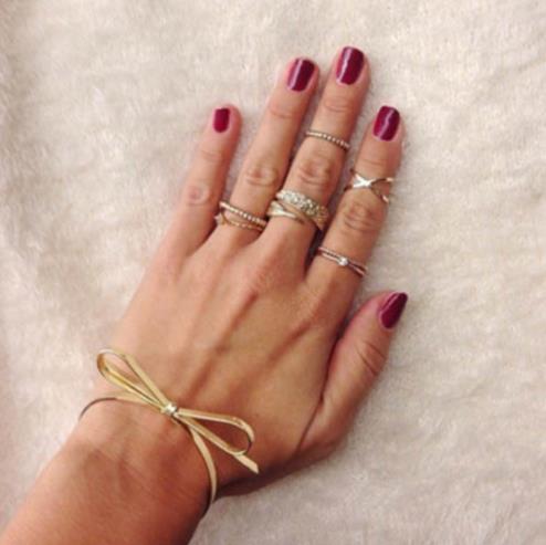 时尚戒指告诉你:指间时髦分分钟(图) 时尚戒指告诉你:指间时髦分分钟(图)