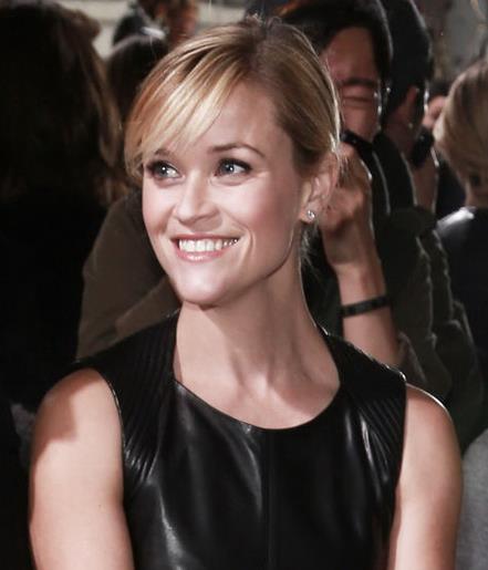 今年最火的时尚Lob发型 演绎六种风情（图）