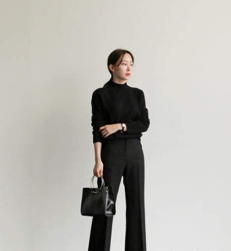 大衣如何选择内搭 彰显时髦品味大衣内搭示范