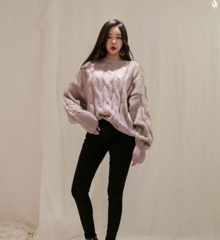 冬季微胖女生的穿搭技巧示范（图）