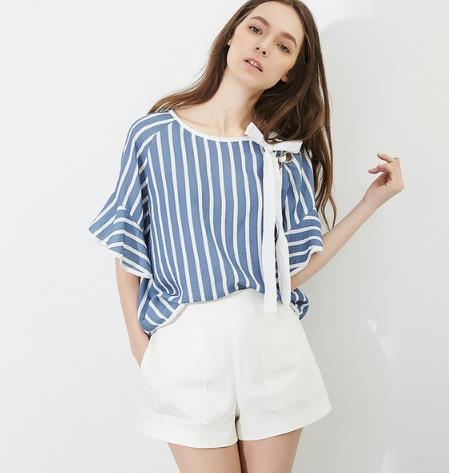 条纹撞色连体裤搭配：显瘦时尚性感连体裤推荐