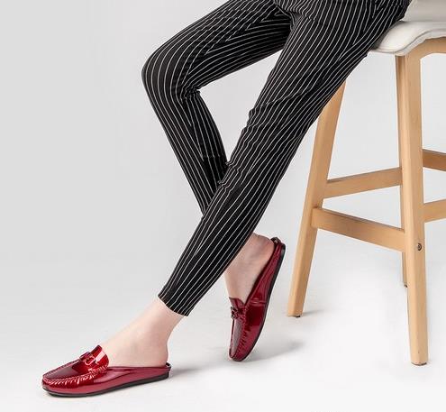 真皮镂空休闲鞋搭配:6款休闲鞋打造复古中国风 真皮镂空休闲鞋搭配:6款休闲鞋打造复古中国风