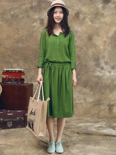 棉麻圆领中袖T恤搭配：打造清爽宜人森女系（图）