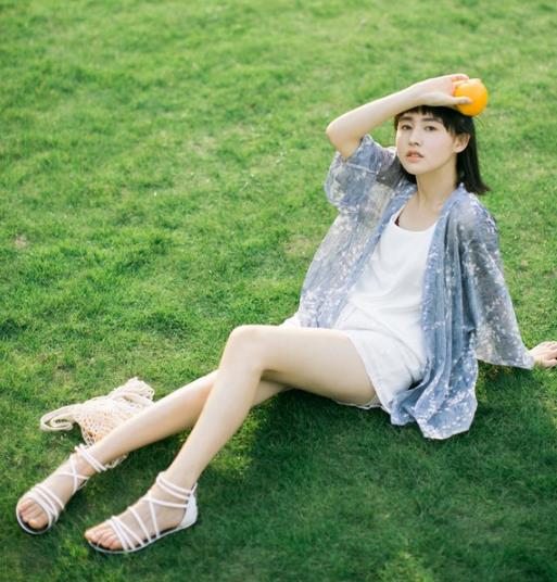 2017早秋条纹灯笼袖外套:女装新款外套推荐 2017早秋条纹灯笼袖外套:女装新款外套推荐