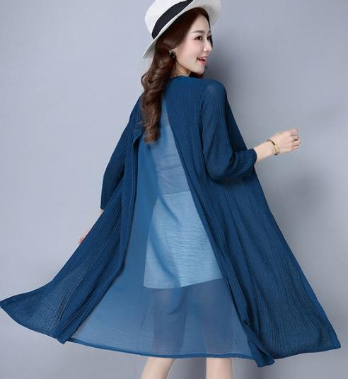 2017早秋条纹灯笼袖外套：女装新款外套推荐