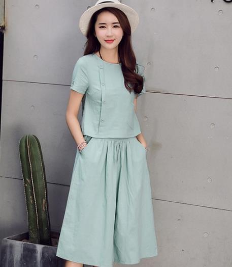 雪纺衫搭配亚麻阔腿七分裤:彰显女性温婉清雅 雪纺衫搭配亚麻阔腿七分裤:彰显女性温婉清雅