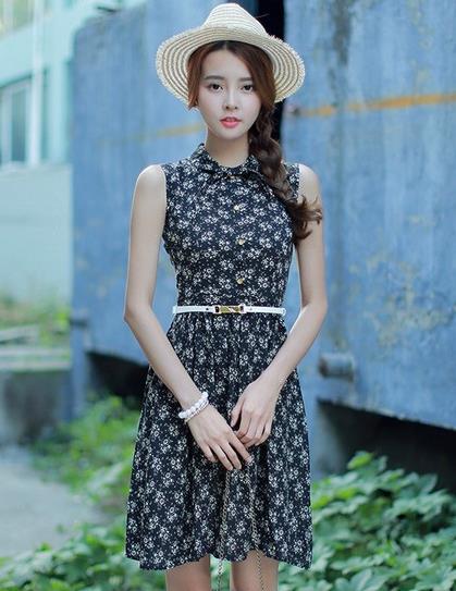 纯棉刺绣百搭打底衫搭配网纱裙：彰显时尚文艺范