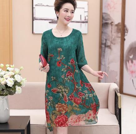 再穿妈妈装就out了，这样穿才时髦年轻（图）