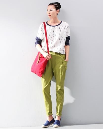 T恤搭配印花雪纺哈伦裤:清凉透气哈伦裤推荐 T恤搭配印花雪纺哈伦裤:清凉透气哈伦裤推荐