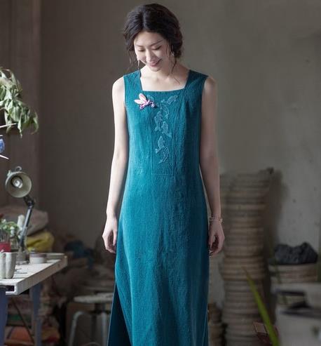 小胸MM怎么穿刺绣棉麻连衣裙：轻松搭出完美身材