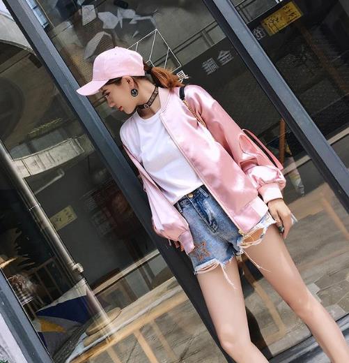 2017早秋圆领短外套搭配：女士新款短外套推荐