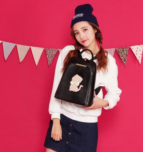 日韩简约卡通背包搭配:5款彰显乖巧可爱日韩风 日韩简约卡通背包搭配:5款彰显乖巧可爱日韩风