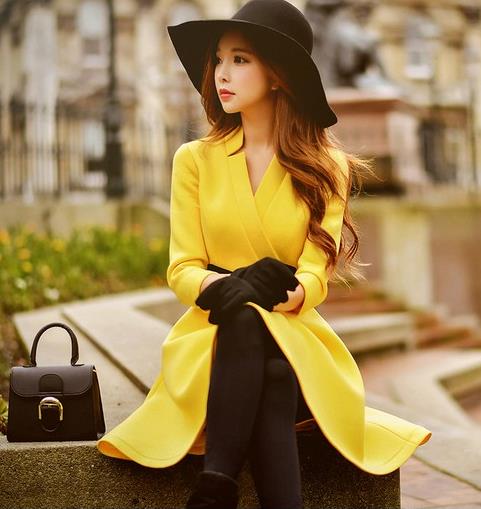 高跟鞋搭配灯笼袖针织两件套:打造时尚甜美范儿 高跟鞋搭配灯笼袖针织两件套:打造时尚甜美范儿