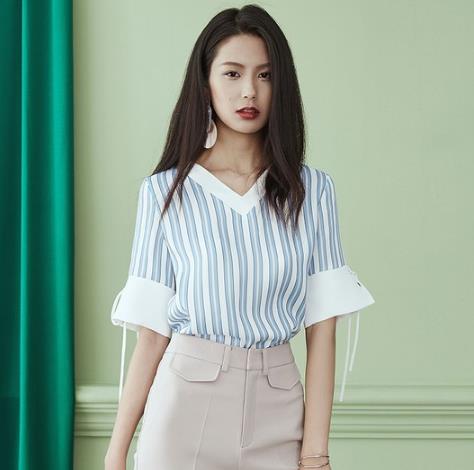 印花连衣裙：满足你那些年少轻狂的少女心（图）