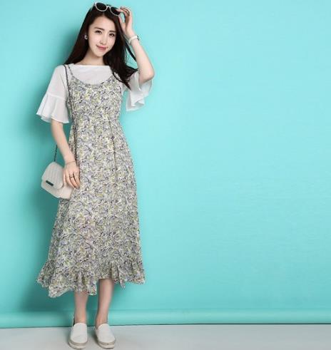 碎花连衣裙:绝对是选择纠结症患者们的福音(图) 碎花连衣裙:绝对是选择纠结症患者们的福音(图)