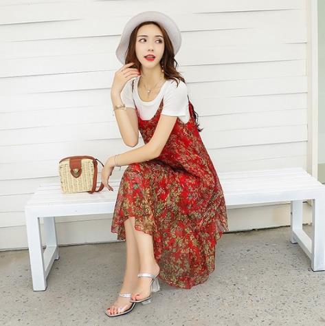 碎花连衣裙:绝对是选择纠结症患者们的福音(图) 碎花连衣裙:绝对是选择纠结症患者们的福音(图)