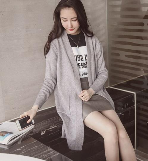 长袖针织开衫怎么穿才好看：5款搭配让你妩媚动人