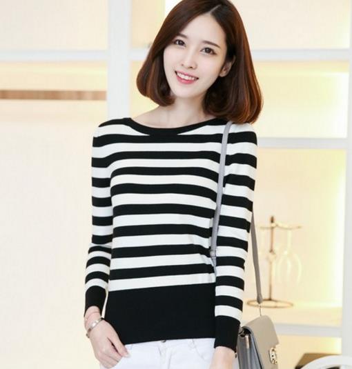 小脚裤搭配黑白条纹针织毛衫:显瘦显高推荐(图) 小脚裤搭配黑白条纹针织毛衫:显瘦显高推荐(图)