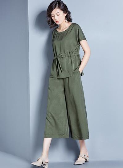 宽松T恤阔腿裤套装怎么搭配:5款凸显知性气质 宽松T恤阔腿裤套装怎么搭配:5款凸显知性气质