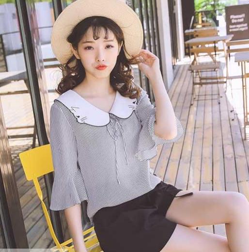 2017秋款白色刺绣衬衫搭配：女装新款衬衫推荐