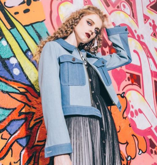 秋款刺绣牛仔外套搭配:5款时尚外套打造秋装潮品 秋款刺绣牛仔外套搭配:5款时尚外套打造秋装潮品