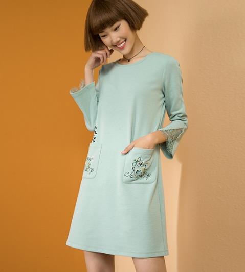 小个子女生穿印花棉麻连衣裙搭配图:显高显瘦推荐 小个子女生穿印花棉麻连衣裙搭配图:显高显瘦推荐