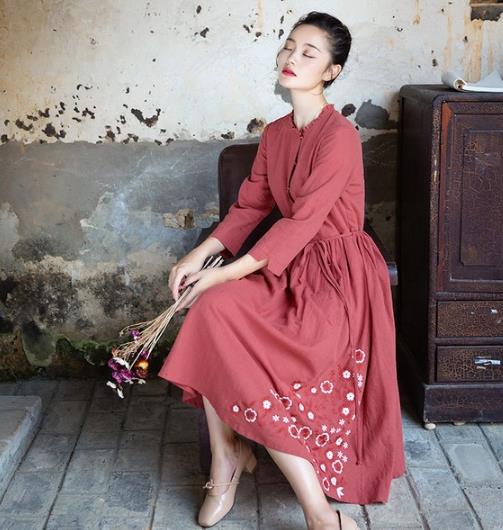 小个子女生穿印花棉麻连衣裙搭配图：显高显瘦推荐