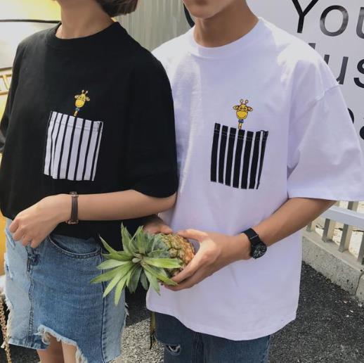 新款卡通刺绣短袖T恤搭配裤子图片：舒适百搭（图）