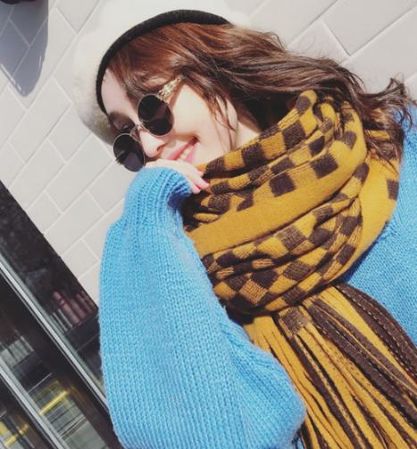 围巾的多种搭配 让你爱上围巾(图) 围巾的多种搭配 让你爱上围巾(图)