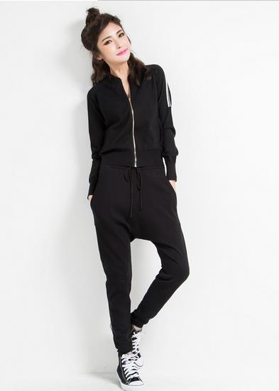 锈花条纹连衣裙套装搭配：5款连衣裙领衔秋装时尚