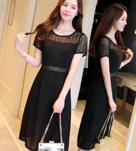 胖MM穿中长款纯棉条纹T恤裙搭配图:时尚显瘦(图) 胖MM穿中长款纯棉条纹T恤裙搭配图:时尚显瘦(图)
