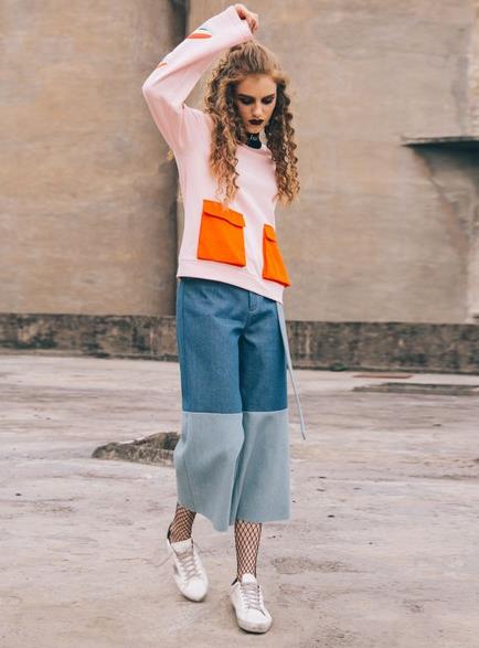 露肩撞色针织衫怎么搭配：显瘦百搭针织衫推荐（图）