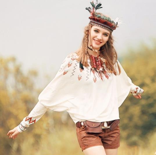 2017早秋镂空纯色针织衫搭配:女装新款针织衫推荐 2017早秋镂空纯色针织衫搭配:女装新款针织衫推荐