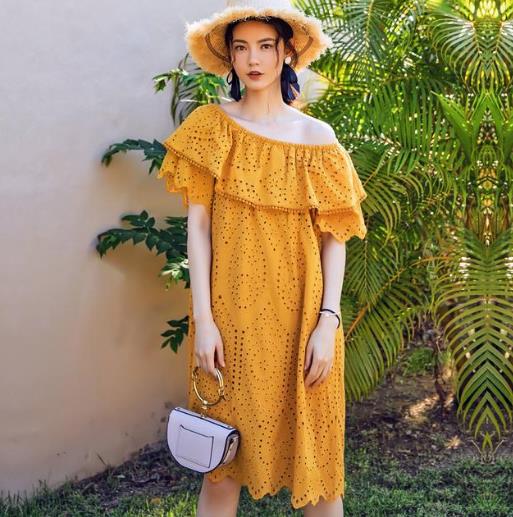 微胖MM穿荷叶边连衣裙：显高显瘦连衣裙推荐（图）