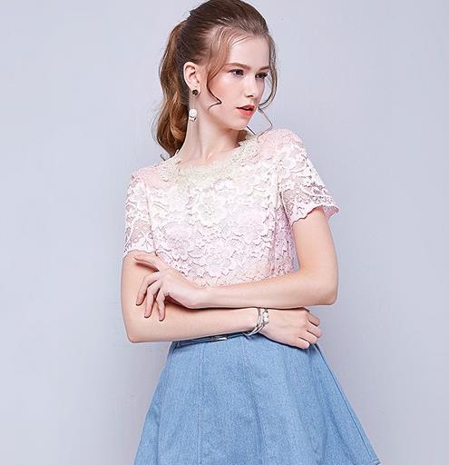 梦幻蕾丝衫：稀缺又前卫，分分钟引爆回头率（图）