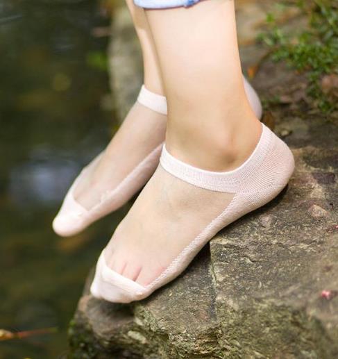 这些袜子太高级了，你见过几双：超薄水晶短袜推荐