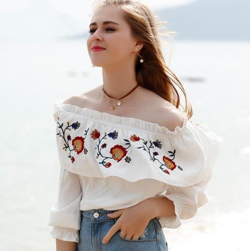 2017新款一字领露肩雪纺衫：彰显温婉迷人甜美范